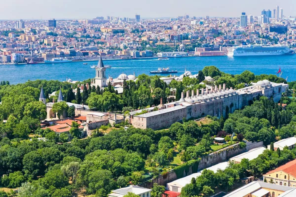 Дворец Топкапы: Тайны султанов и темы гарема